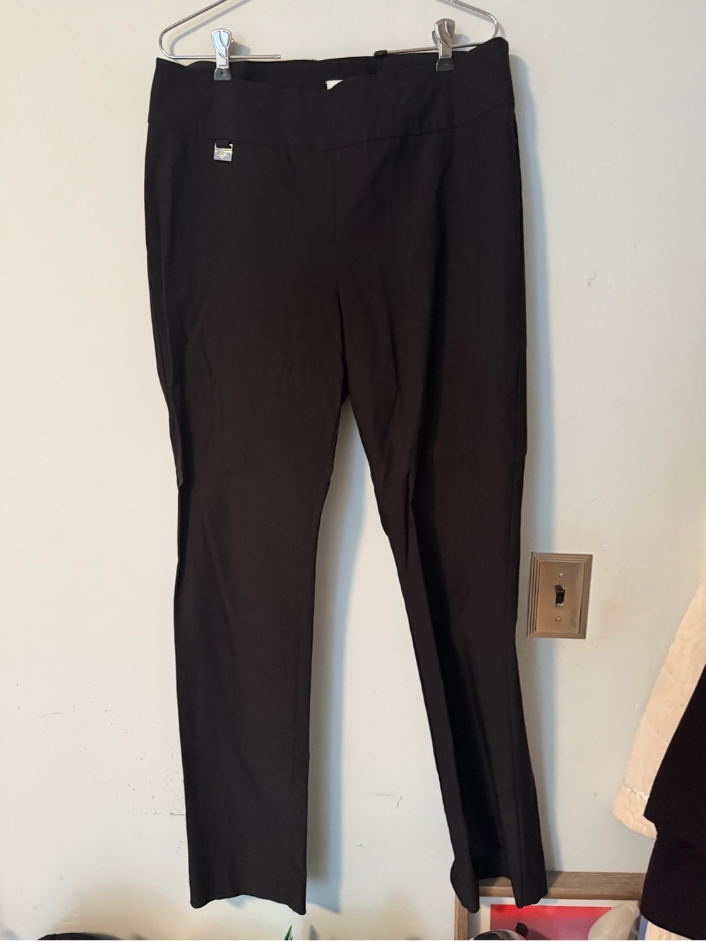 Lisette L Montreal Black Pull-On Slim Straight Pants Size 14 Stretch Canada NWOT